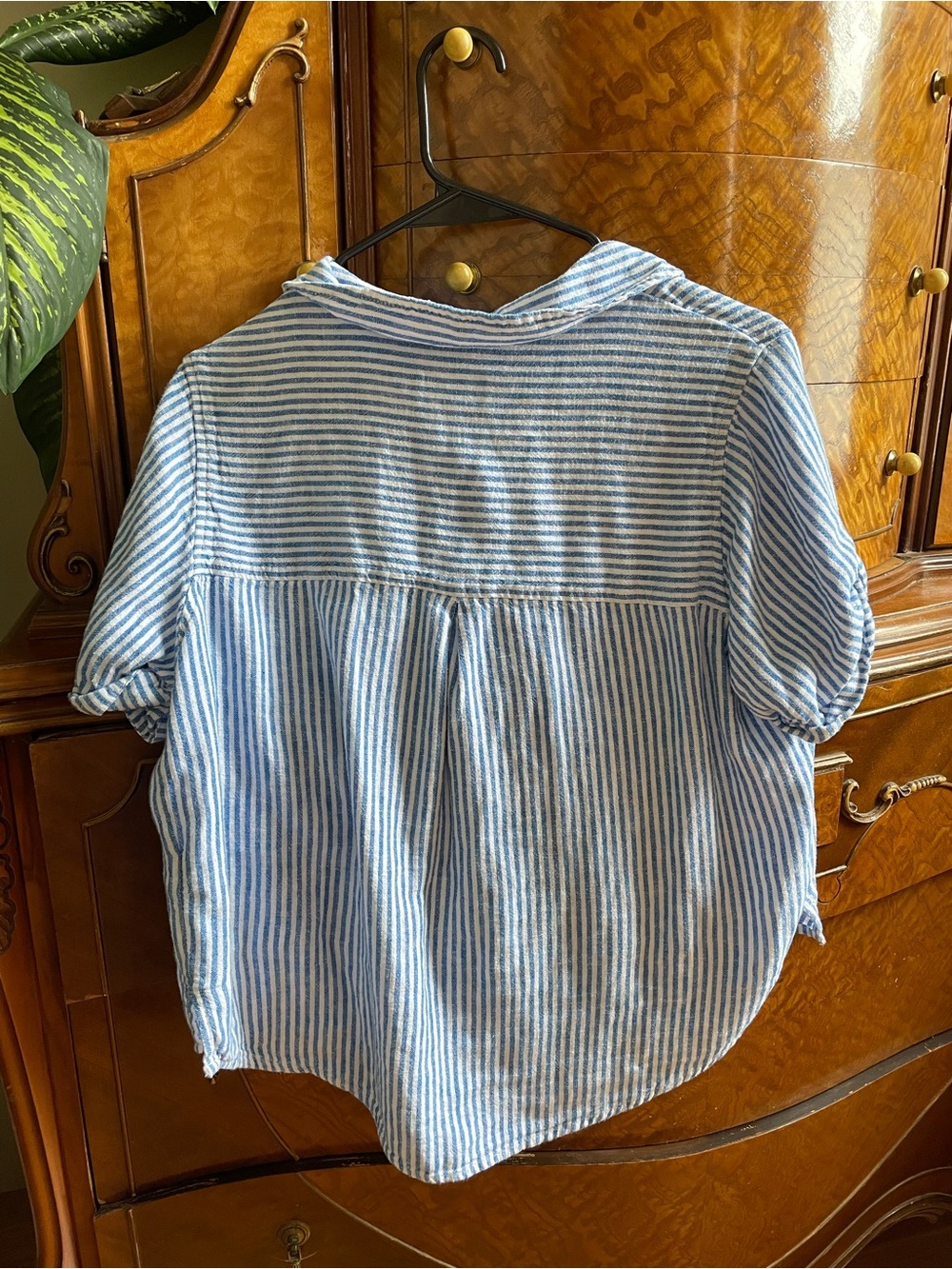 Universal Thread Blue and White Striped Shirt - Picture 2 of 4